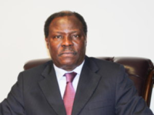 Henri Etoundi Essomba